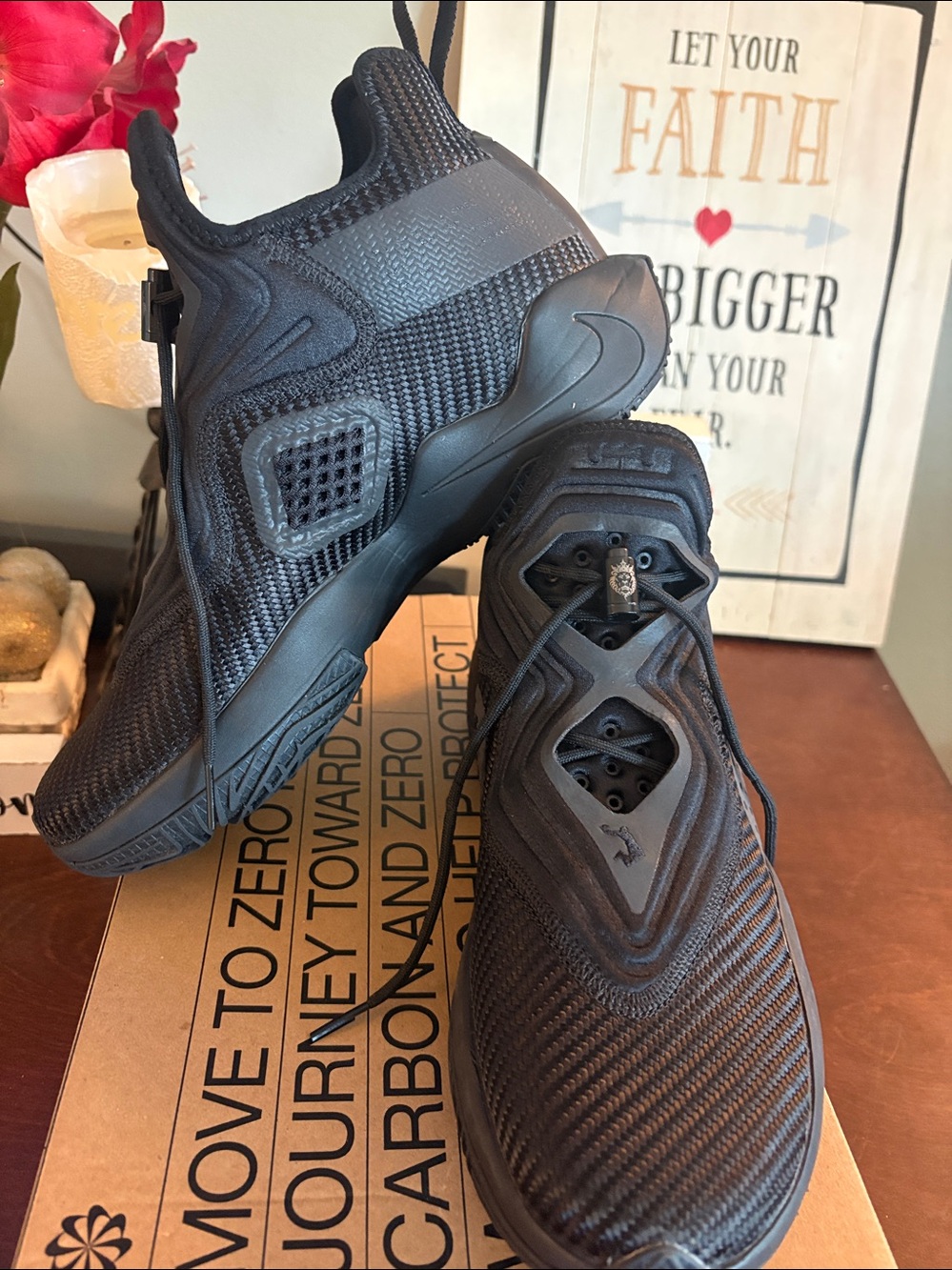 Nike LeBron Soldier 14 Triple Black Basketball Shoes CK6024-003 Men's sz 9.5 NIB